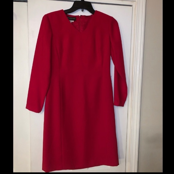 Donna Morgan Dresses & Skirts - Donna Morgan Red Dress, Size 4 Petite